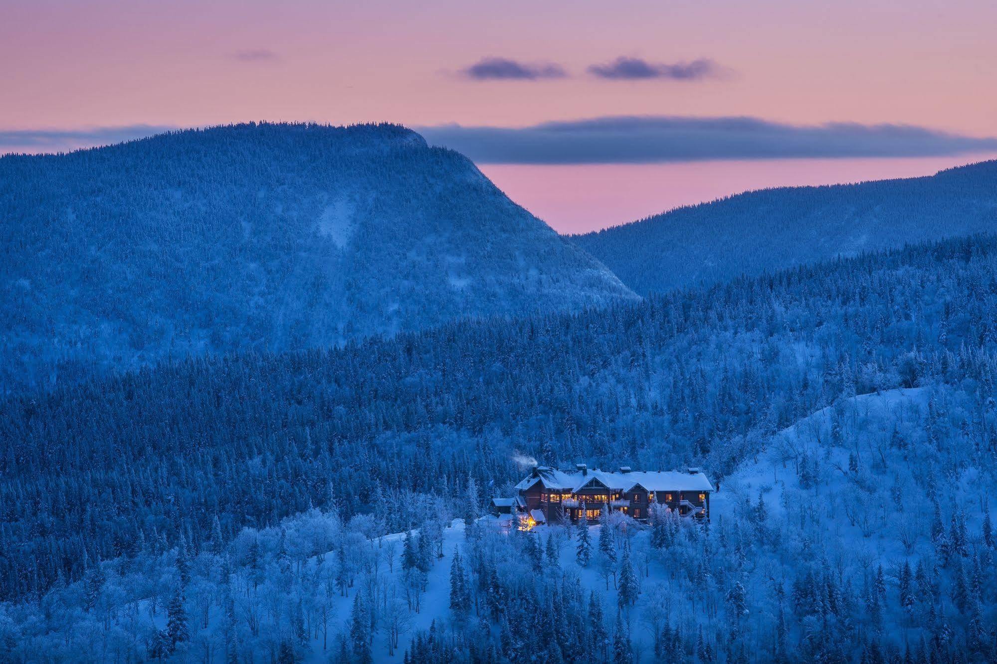 Auberge De Montagne Des Chic-Chocs Mountain Lodge - Sepaq Sainte Anne-des-Chênes Exterior foto